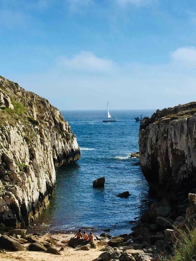 Bigboss Sharko - 400M From The Beach Peniche Bagian luar foto